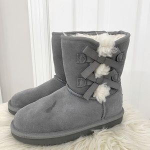 Kookaburra by Ugg Littlw Girls Victoria boots- size 13